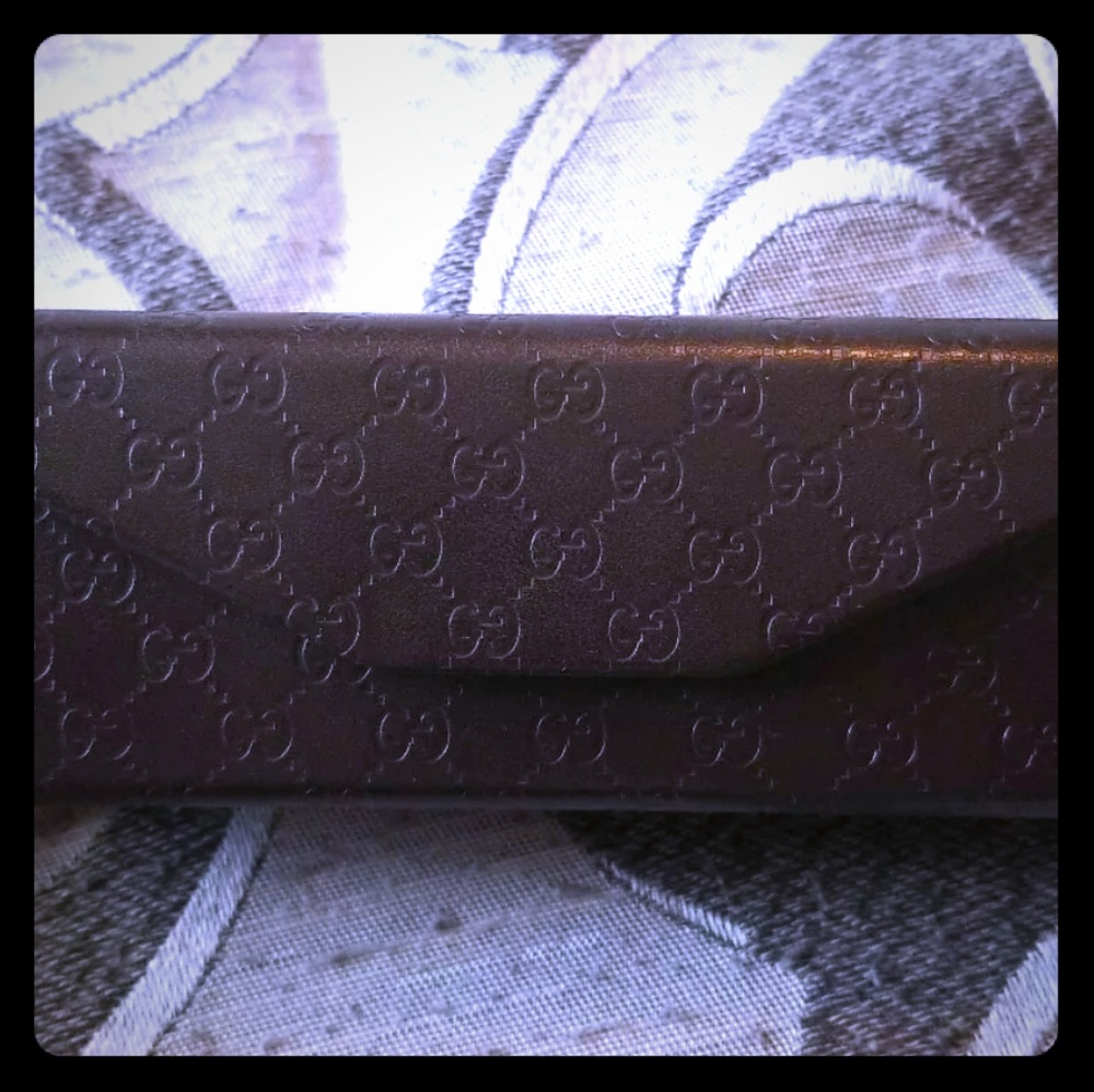 Gucci small sunglasses case